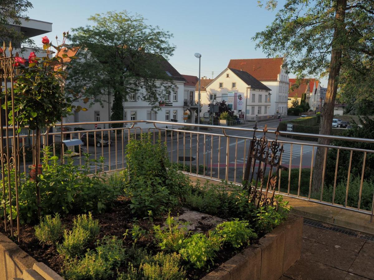 Hotel „Zur Linde“ Ehingen  Eksteriør billede